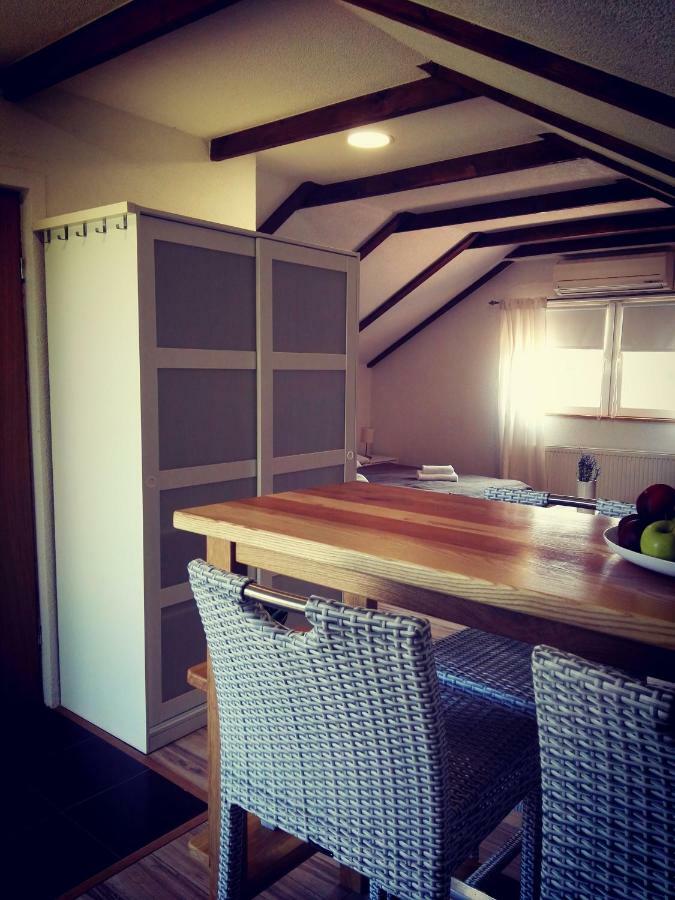 Apartments & Rooms Miamare ราโควิซา ภายนอก รูปภาพ