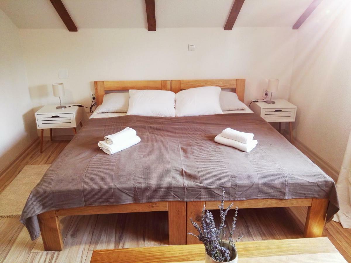 Apartments & Rooms Miamare ราโควิซา ภายนอก รูปภาพ