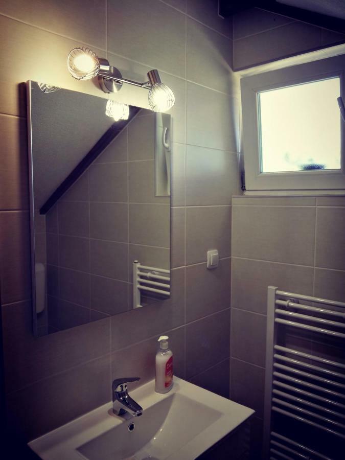 Apartments & Rooms Miamare ราโควิซา ภายนอก รูปภาพ